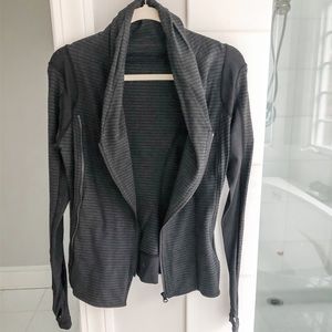 Lululemon charcoal zip up